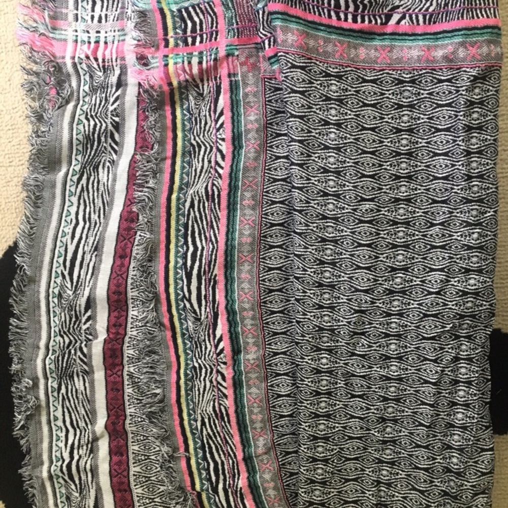 Multi-Colored Express Scarf - Picture 2 of 4
